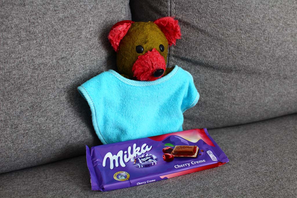  Milka Cherry Cream